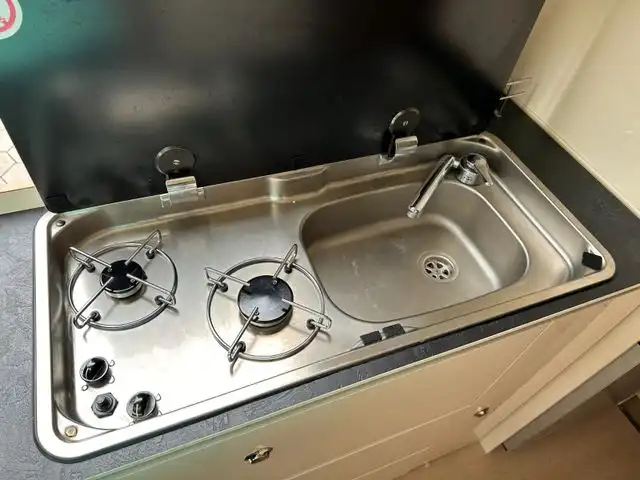 AHORN Camp Van 620
